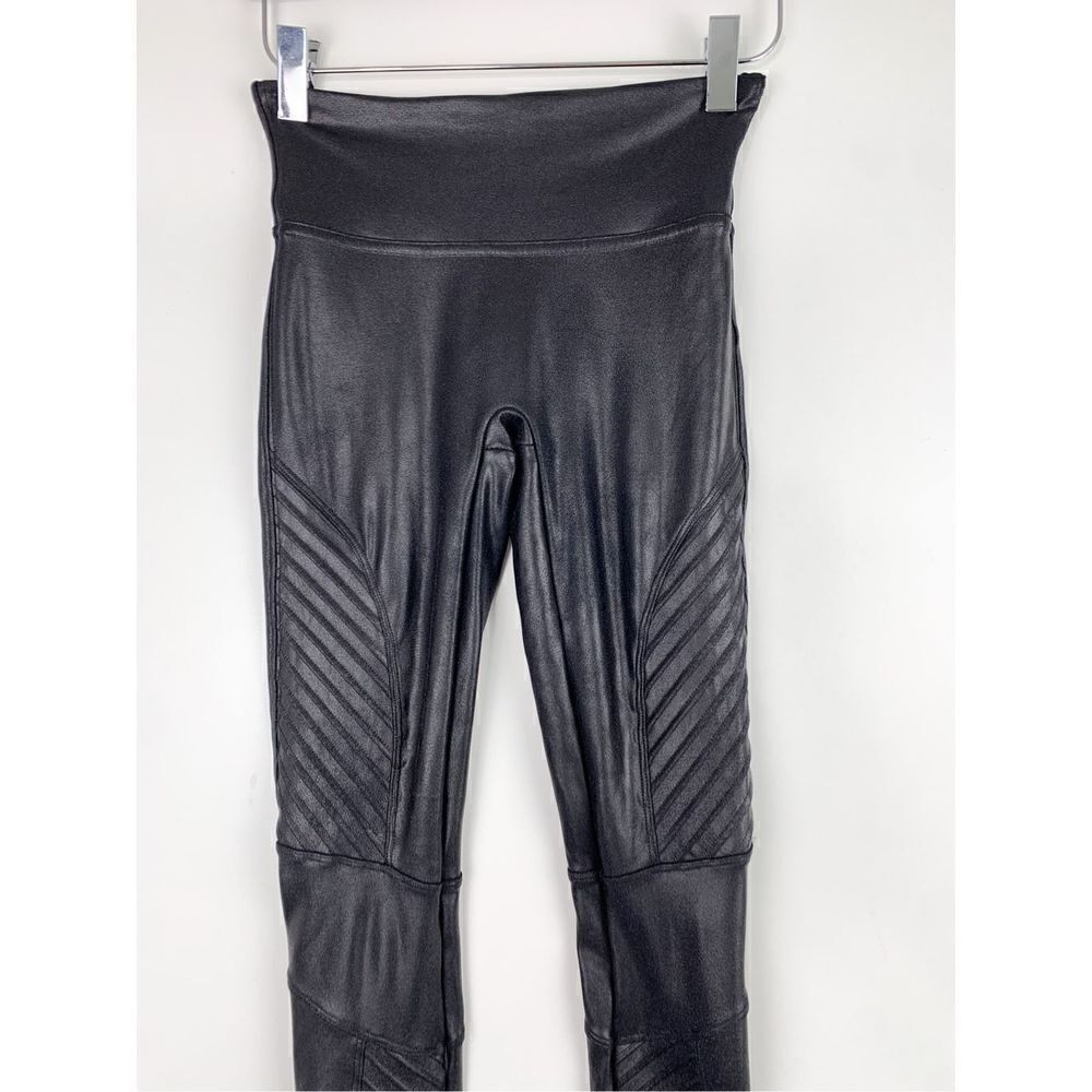 Spanx Women's Faux Leather Moto Leggings Textured Shaping Stretch Black - Picture 9 of 12